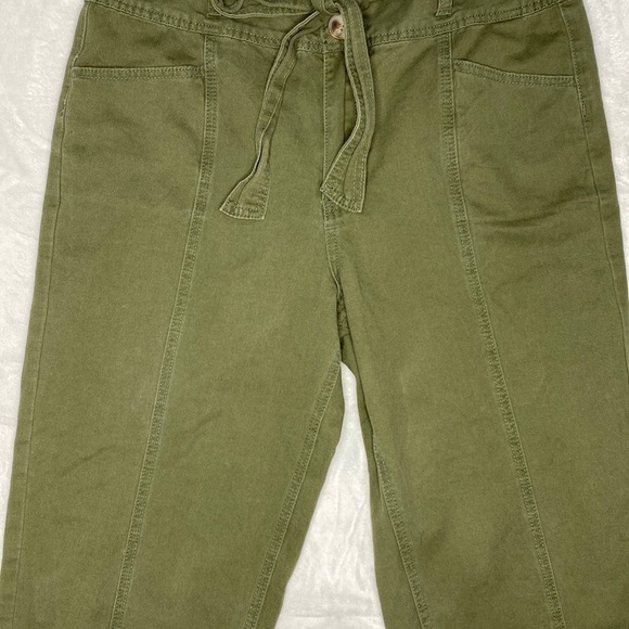 BLU Pepper Day To Day Green Belted Pants Women’s Size 30 - Picture 5 of 13